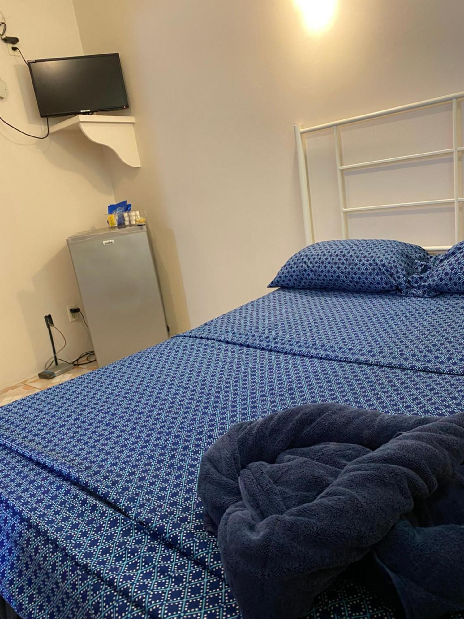 Beverley'S Guest House, 네비스 외부 사진